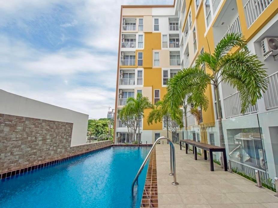 Town Sukhumvit 71 Apartment Bangkok Luaran gambar