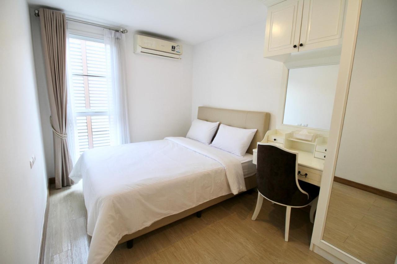 Town Sukhumvit 71 Apartment Bangkok Luaran gambar
