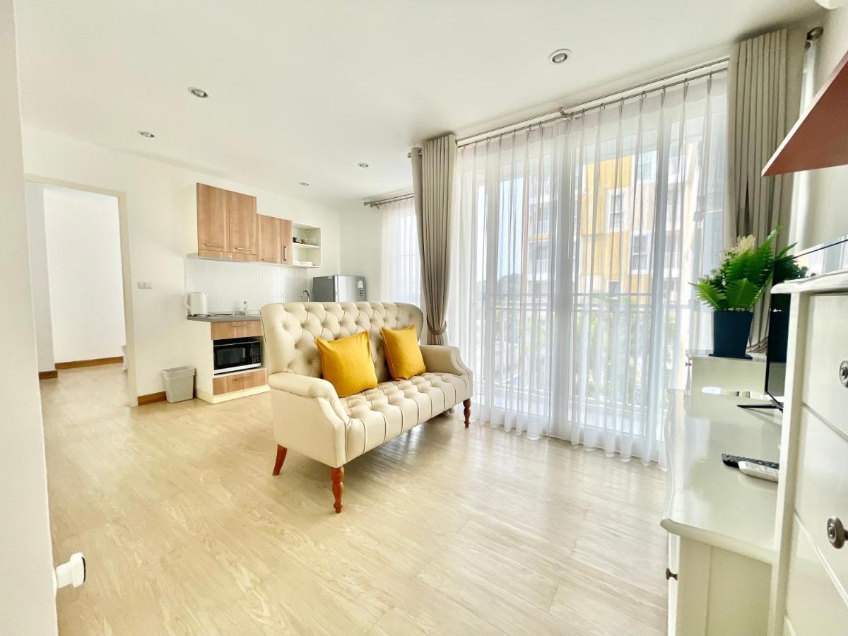 Town Sukhumvit 71 Apartment Bangkok Luaran gambar