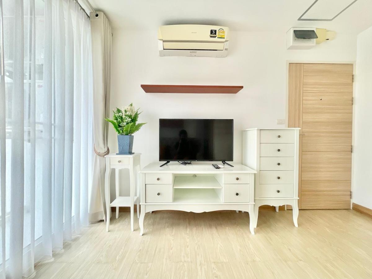 Town Sukhumvit 71 Apartment Bangkok Luaran gambar
